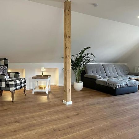 Neuwertige Gemuetliche Wohnung Rieden  ภายนอก รูปภาพ