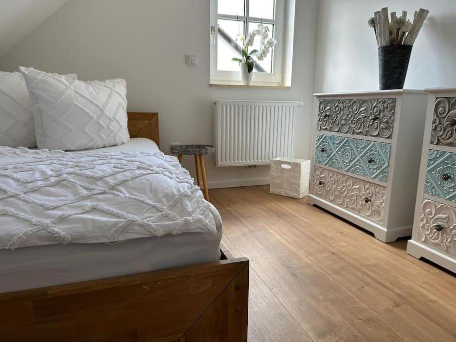 Neuwertige Gemuetliche Wohnung Rieden  ภายนอก รูปภาพ