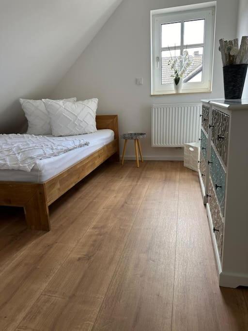 Neuwertige Gemuetliche Wohnung Rieden  ภายนอก รูปภาพ