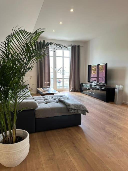 Neuwertige Gemuetliche Wohnung Rieden  ภายนอก รูปภาพ